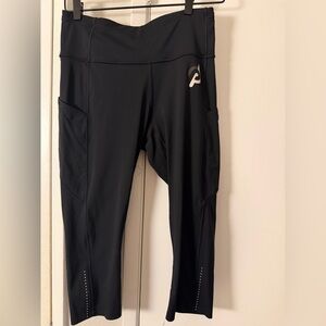 Peleton Lululemon Cropped leggings